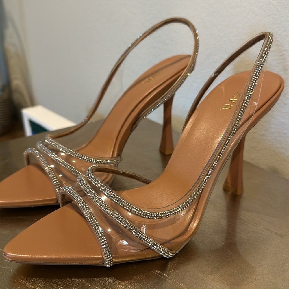 ZARA Slingback PUMPS